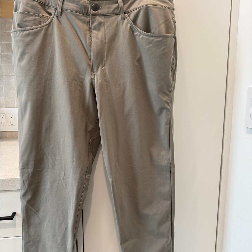 Lululemon Men’s ABC Pant Slim 30"Lx 36”W36 Carbon Dust